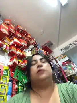 Snapshot of Miia_Jazmin chatting on February 20, 2:02 pm Miia Jazmin online show from February 20, 2:02 pm