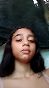 Snapshot of Zoe_Sweett18 chatting on January 27, 10:06 pm Zoe Sweett18 online show from January 27, 10:06 pm