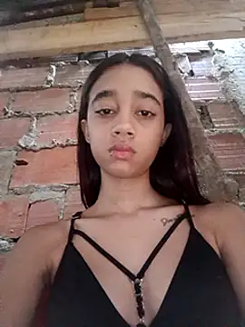 Snapshot of Zoe_Sweett18 chatting on February 10, 6:56 pm Zoe Sweett18 online show from February 10, 6:56 pm