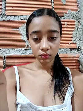 Snapshot of Zoe_Sweett18 chatting on October 14, 12:50 pm Zoe Sweett18 online show from October 14, 12:50 pm