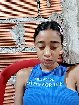 Snapshot of Zoe_Sweett18 chatting on October 17, 12:30 pm Zoe Sweett18 online show from October 17, 12:30 pm