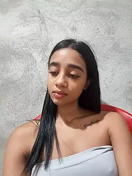 Zoe Sweett18 online show from January 8, 6:32 pm