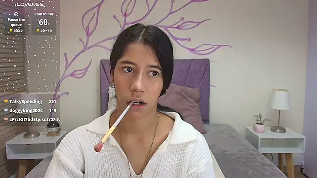 Snapshot of Connie_Bell chatting on October 6, 8:39 pm Connie Bell online show from October 6, 8:39 pm
