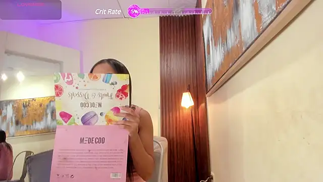 Snapshot of laurah_hill chatting on January 30, 7:37 pm laurah hill online show from January 30, 7:37 pm