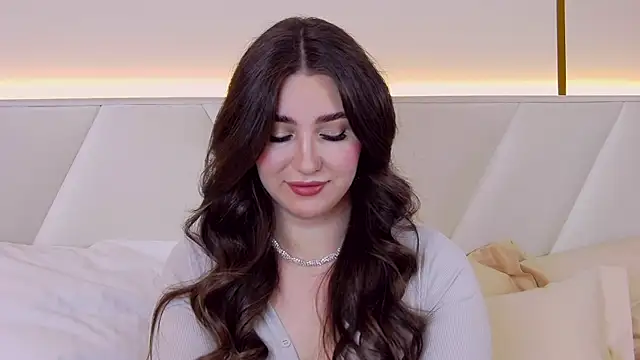 KiraBarlows online show from February 24, 7:09 pm