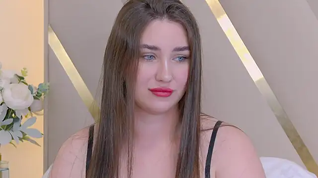 KiraBarlows online show from September 14, 4:55 am