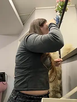 KiraBarlows online show from September 27, 4:39 am