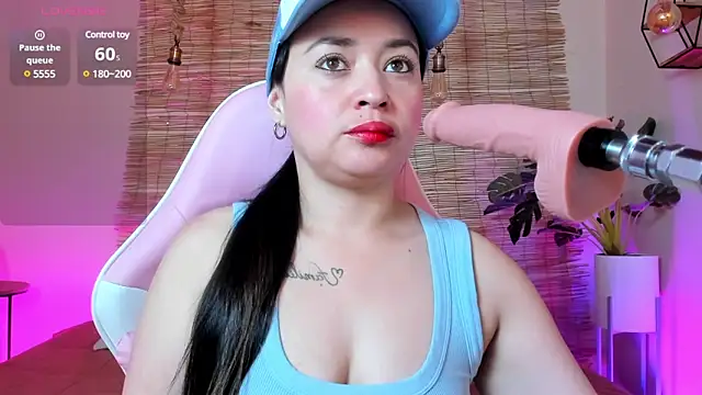 Snapshot of Rosie_jhons chatting on February 25, 3:42 am Rosie jhons online show from February 25, 3:42 am