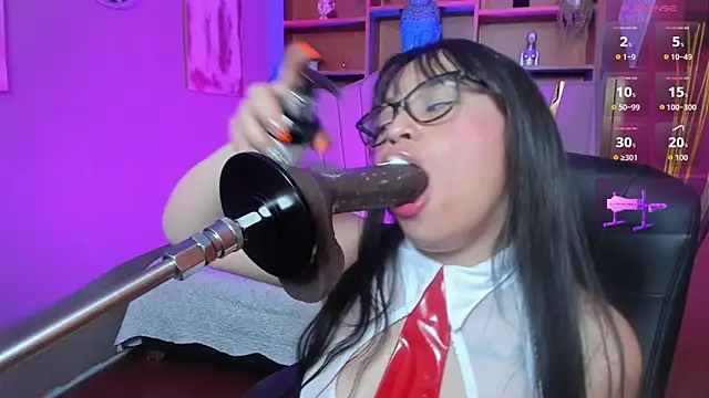 Snapshot of Rosie_jhons chatting on October 17, 3:31 am Rosie jhons online show from October 17, 3:31 am