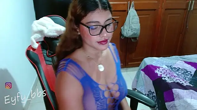 Eyfy bbs online show from February 10, 9:52 pm