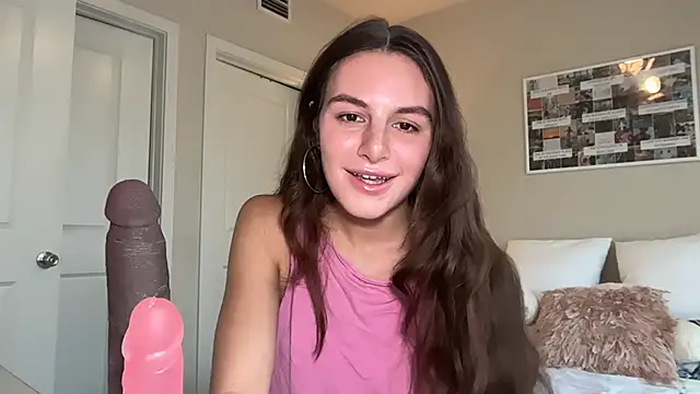 graciesmith27 online show from March 26, 8:14 pm