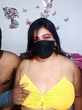 Snapshot of Lovely_WINDI chatting on November 4, 5:56 pm Lovely WINDI online show from November 4, 5:56 pm