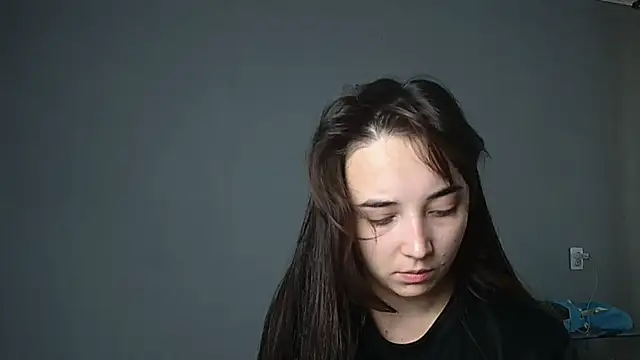 Eva Gloryy online show from October 5, 11:30 am