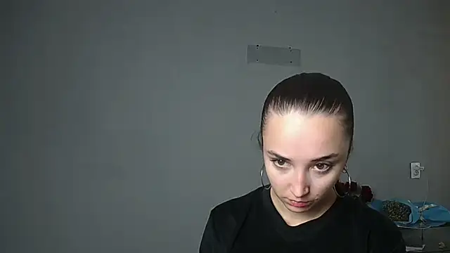 Eva Gloryy online show from October 13, 8:47 am