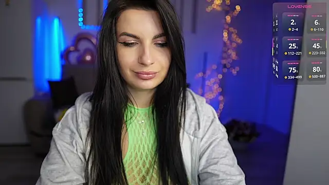 swarowskayaya online show from December 17, 1:11 am