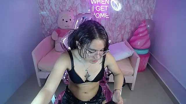 Snapshot of kassandra_ch_ chatting on January 29, 7:22 pm kassandra ch online show from January 29, 7:22 pm