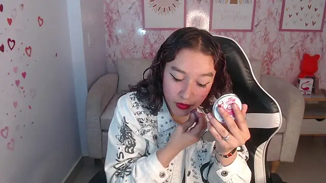 Snapshot of kassandra_ch_ chatting on March 14, 4:19 pm kassandra ch online show from March 14, 4:19 pm