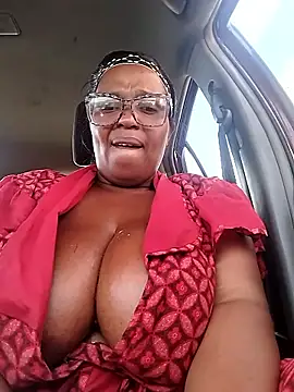 bubblendz1988 online show from January 15, 5:56 am