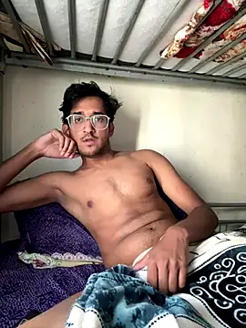 Snapshot of Abdullah07Maxxi chatting on September 28, 10:31 am Abdullah07Maxxi online show from September 28, 10:31 am