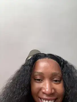 Go Meg online show from February 3, 5:40 am