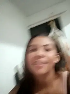 Snapshot of CallMeHeaven chatting on February 6, 1:38 am CallMeHeaven online show from February 6, 1:38 am