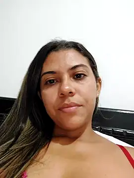 Snapshot of CallMeHeaven chatting on November 17, 12:05 am CallMeHeaven online show from November 17, 12:05 am