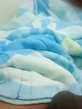 Snapshot of 90danil09 chatting on September 27, 12:59 am 90danil09 online show from September 27, 12:59 am