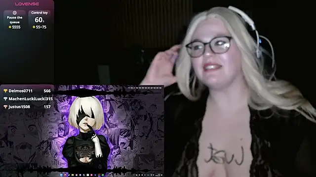 Snapshot of EveBaker04 chatting on March 4, 12:07 am EveBaker04 online show from March 4, 12:07 am