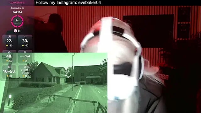 Snapshot of EveBaker04 chatting on March 6, 7:54 pm EveBaker04 online show from March 6, 7:54 pm