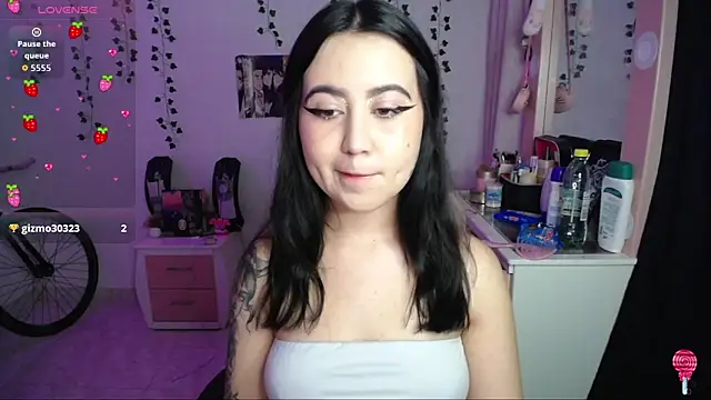 Snapshot of _codeline chatting on November 16, 5:02 am codeline online show from November 16, 5:02 am