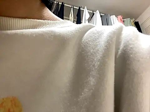 Snapshot of riri_riri_jp chatting on December 14, 10:20 am riri riri jp online show from December 14, 10:20 am