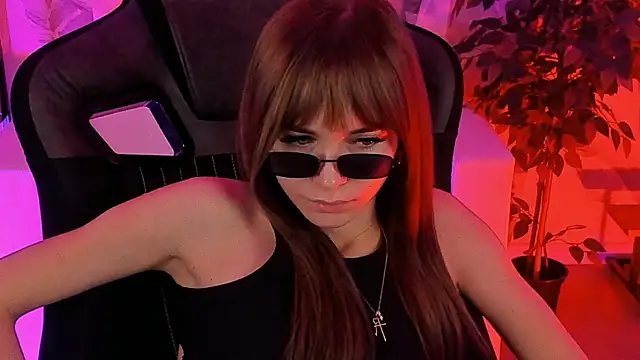 Snapshot of DakotaaJohnnson chatting on January 26, 2:41 pm DakotaaJohnnson online show from January 26, 2:41 pm