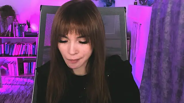 Snapshot of DakotaaJohnnson chatting on February 21, 11:33 am DakotaaJohnnson online show from February 21, 11:33 am