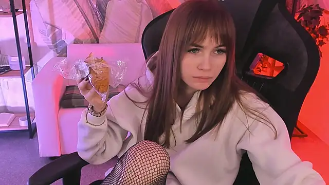 Snapshot of DakotaaJohnnson chatting on February 24, 8:58 pm DakotaaJohnnson online show from February 24, 8:58 pm