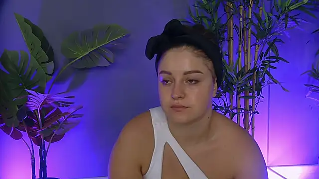 Snapshot of PatriciaSpice chatting on September 9, 4:34 am PatriciaSpice online show from September 9, 4:34 am