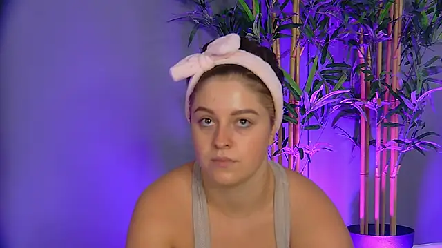 Snapshot of PatriciaSpice chatting on October 14, 4:35 am PatriciaSpice online show from October 14, 4:35 am