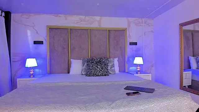 ValeriaOrtega online show from October 14, 11:22 am