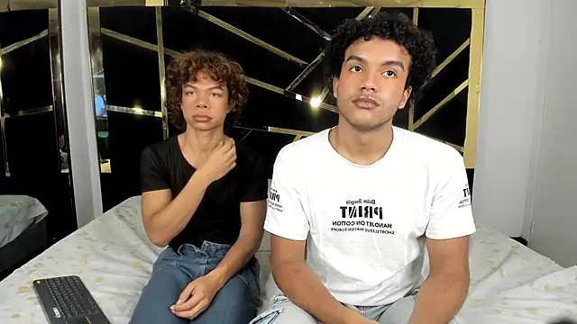 Snapshot of DanteAndKyle chatting on February 6, 12:48 pm DanteAndKyle online show from February 6, 12:48 pm