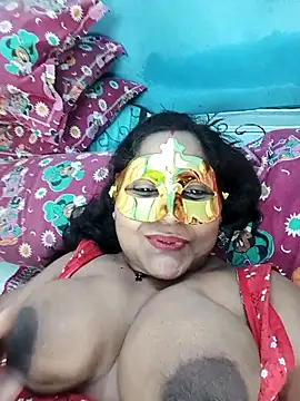 hevensex143 online show from March 22, 8:01 pm