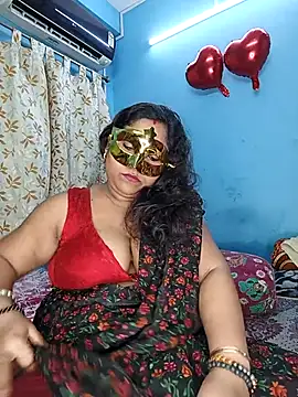 hevensex143 online show from April 3, 7:45 pm