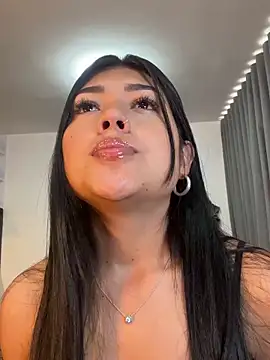 Snapshot of 1lubonnie chatting on January 22, 9:32 pm 1lubonnie online show from January 22, 9:32 pm