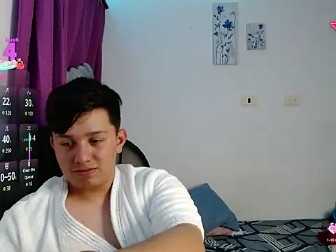 Snapshot of Alan_red chatting on November 12, 11:36 pm Alan red online show from November 12, 11:36 pm