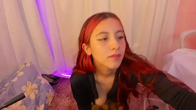 Snapshot of angelica_temptation chatting on February 23, 3:45 am angelica temptation online show from February 23, 3:45 am