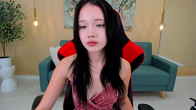 Snapshot of AnneCurtis chatting on March 4, 3:37 pm AnneCurtis online show from March 4, 3:37 pm