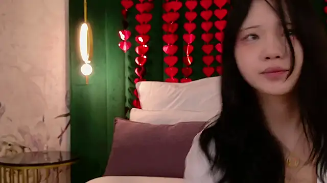 AnneCurtis online show from February 13, 3:02 am