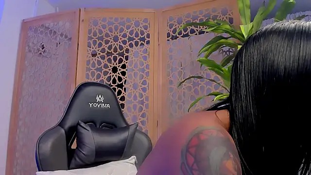 sophierooy22 online show from February 6, 2:58 pm