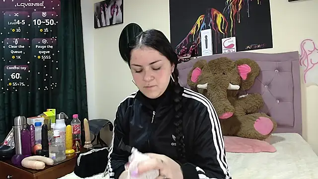 Emmie Hot online show from September 16, 12:06 pm