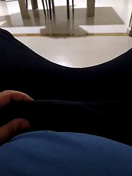 tonypippi online show from March 2, 8:50 pm