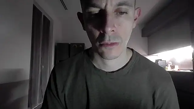 Snapshot of Masterclassyfeet chatting on February 10, 9:04 pm Masterclassyfeet online show from February 10, 9:04 pm