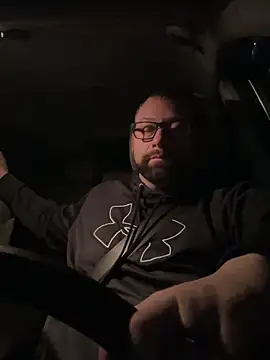 Snapshot of Dadbod4you chatting on March 9, 11:58 am Dadbod4you online show from March 9, 11:58 am